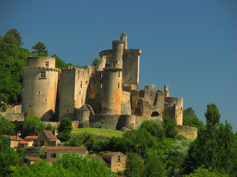 The Covenant's HQ: a castle on a wooded hillside.